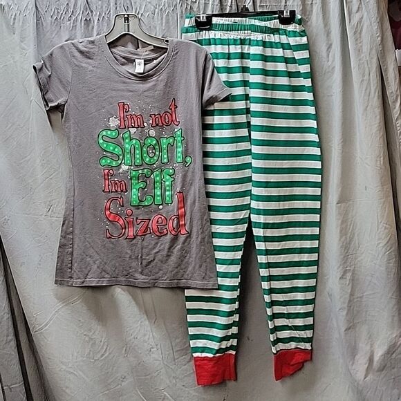 Tops - Christmas tee-shirt and leggings  
